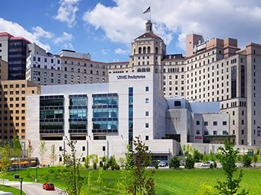 UPMC Presbyterian exterior